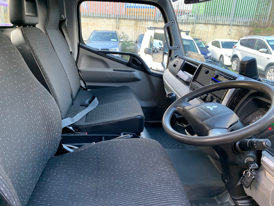 2020 Mitsubishi Canter