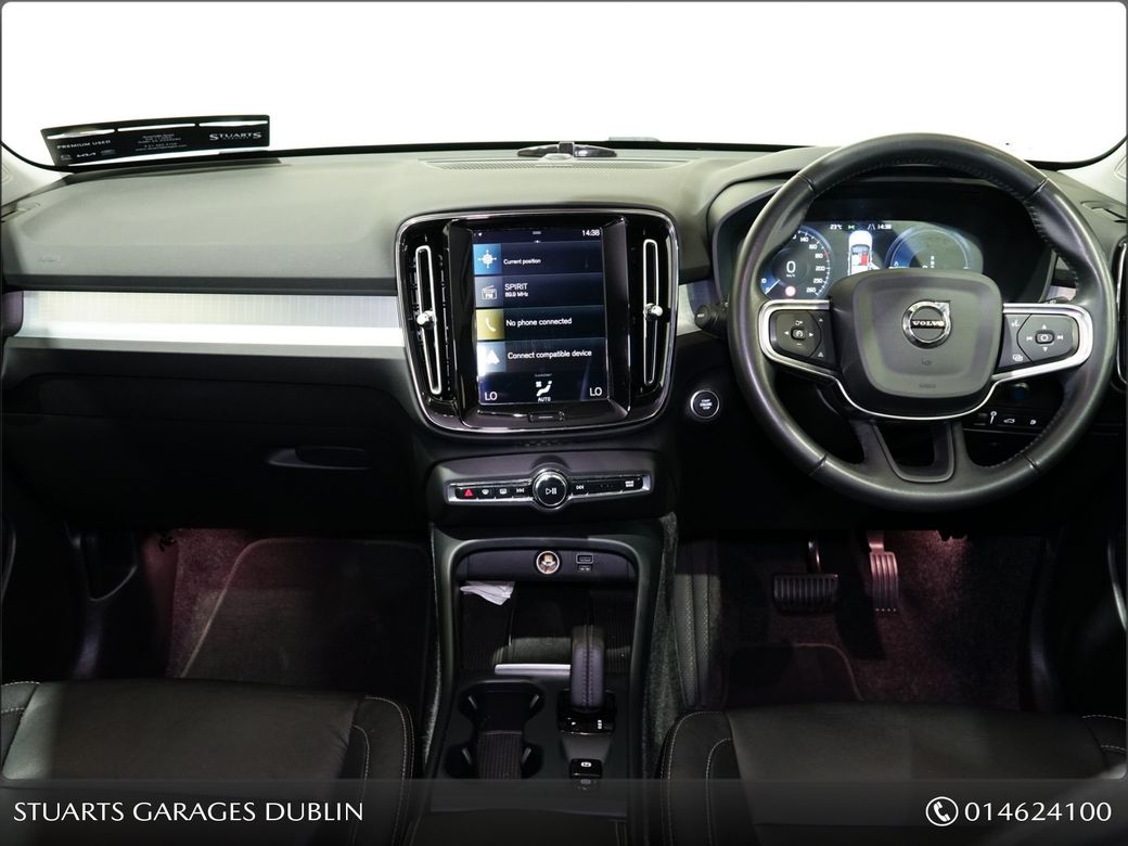 2021 Volvo XC40