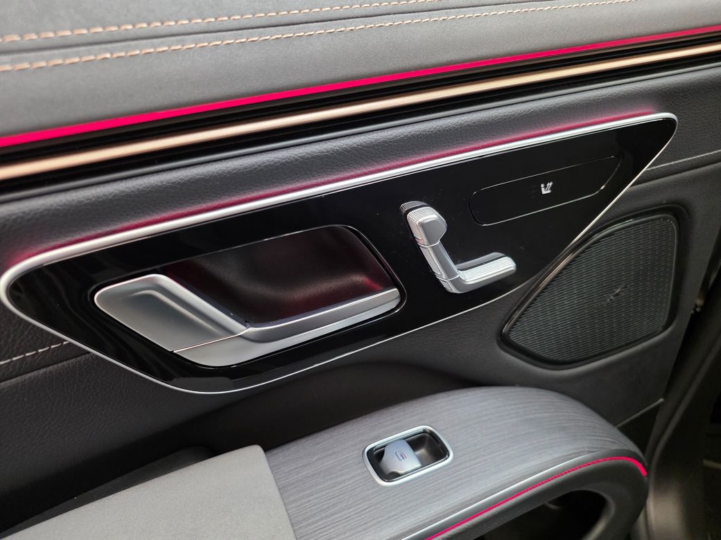 2023 Mercedes-Benz EQS