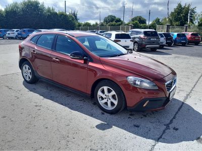 2015 Volvo V40