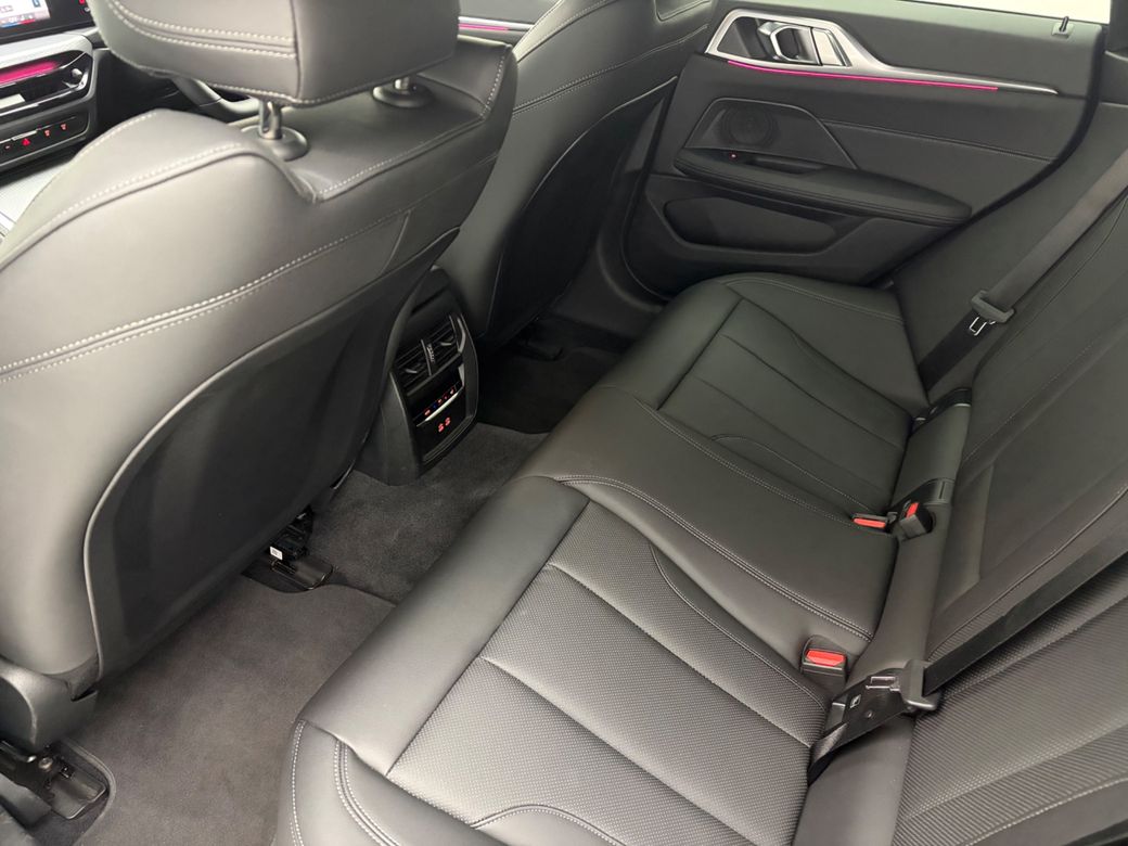 2025 BMW i4