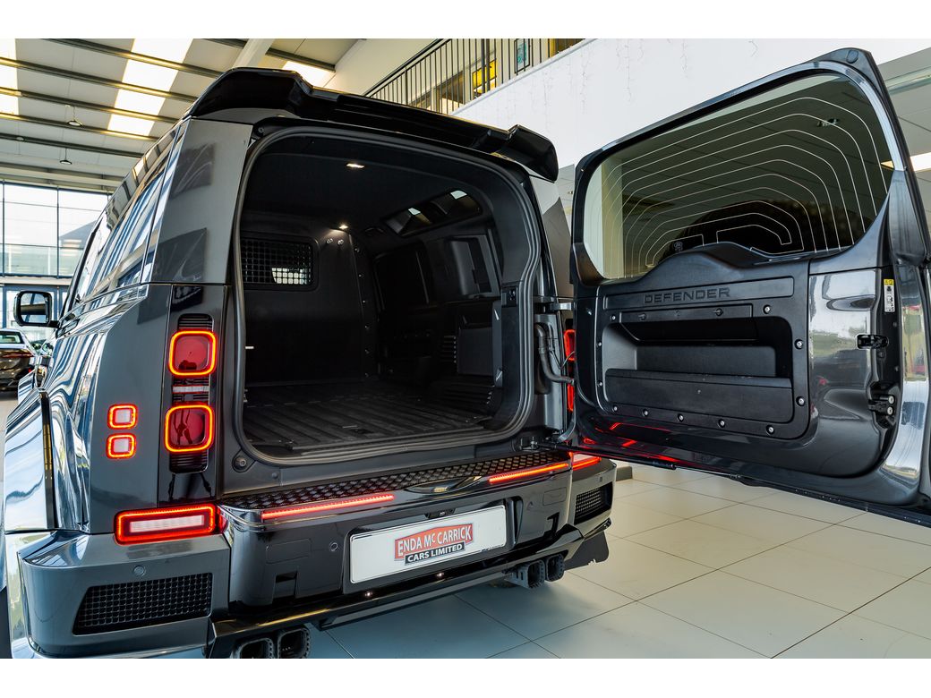 2025 Land Rover Defender