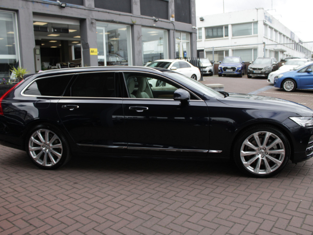 2019 Volvo V90