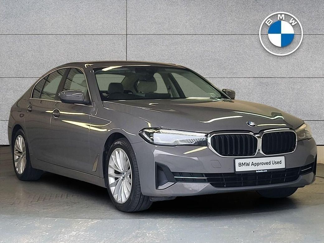 2022 BMW 5 Series