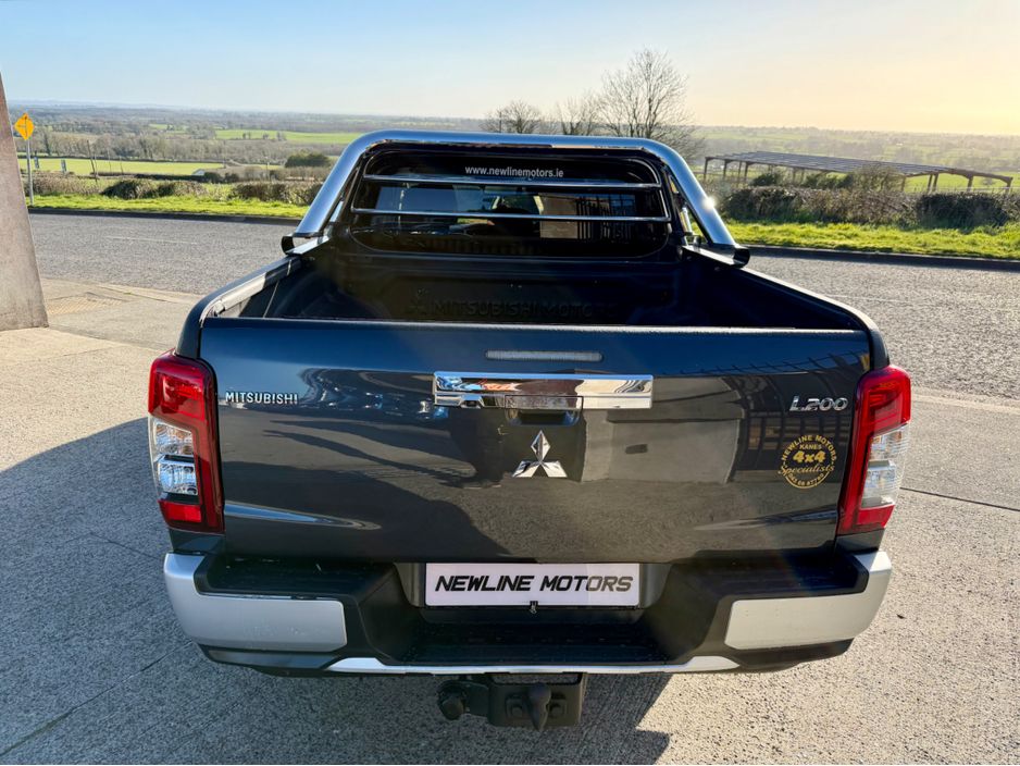 2020 Mitsubishi L200