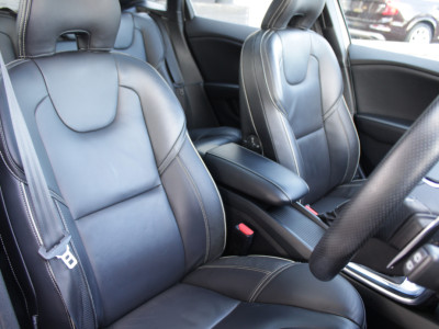 2016 Volvo V40