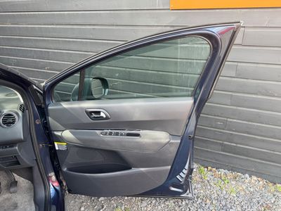 2014 Peugeot 3008