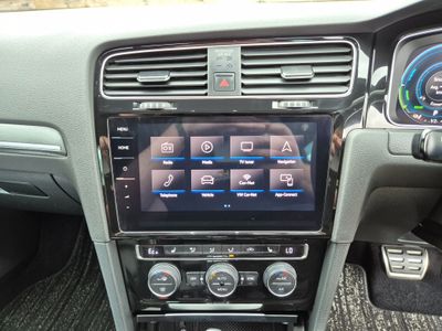 2020 Volkswagen Golf