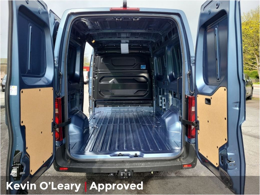 2026 Renault Master