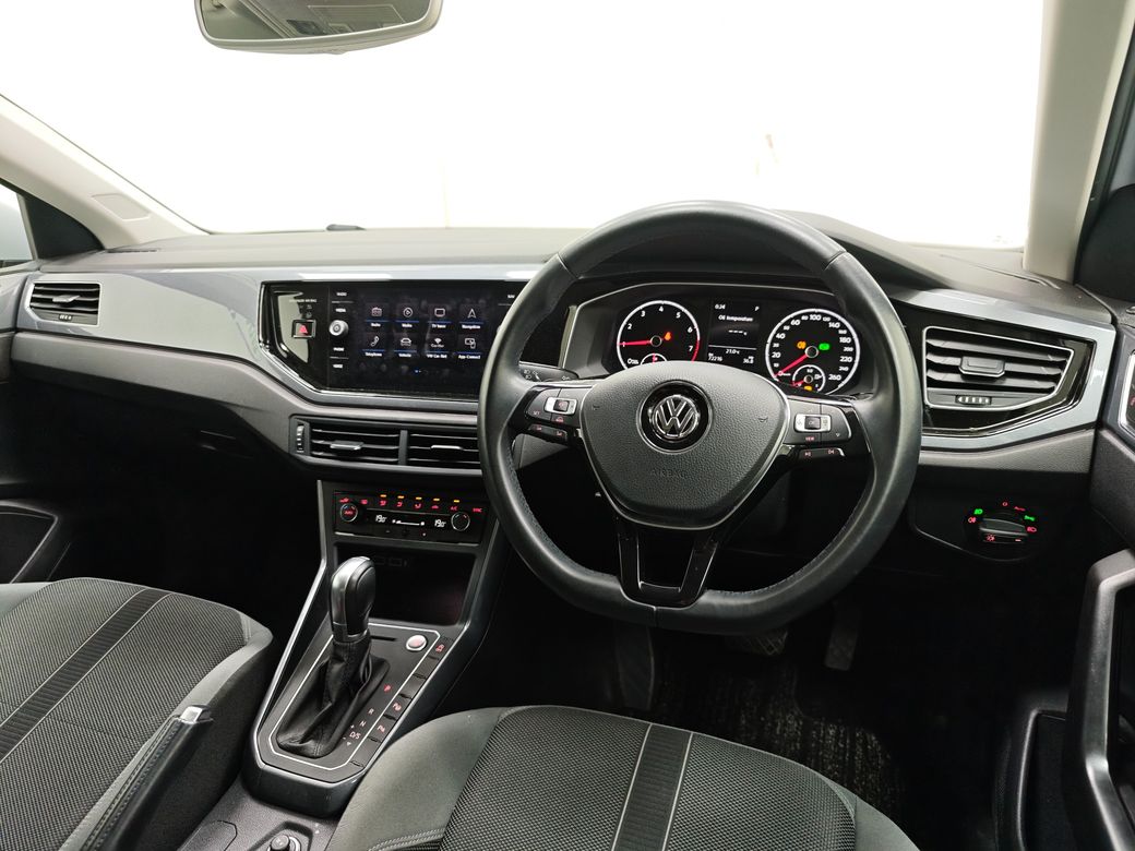 2018 Volkswagen Polo