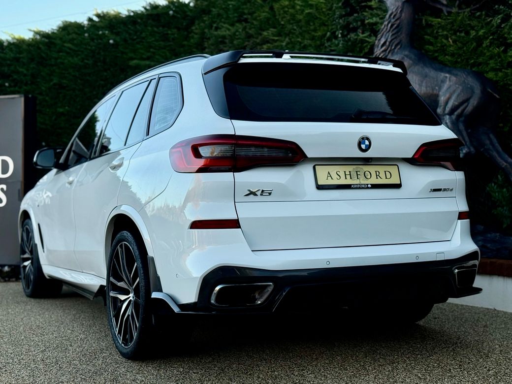 2022 BMW X5