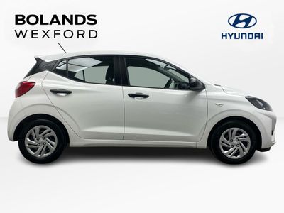 2024 Hyundai i10