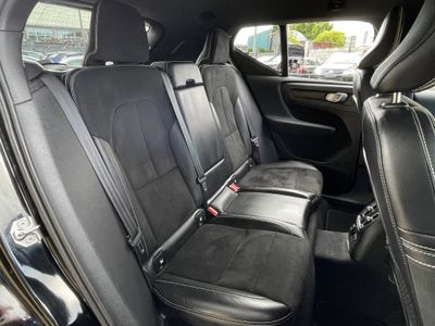 2020 Volvo XC40