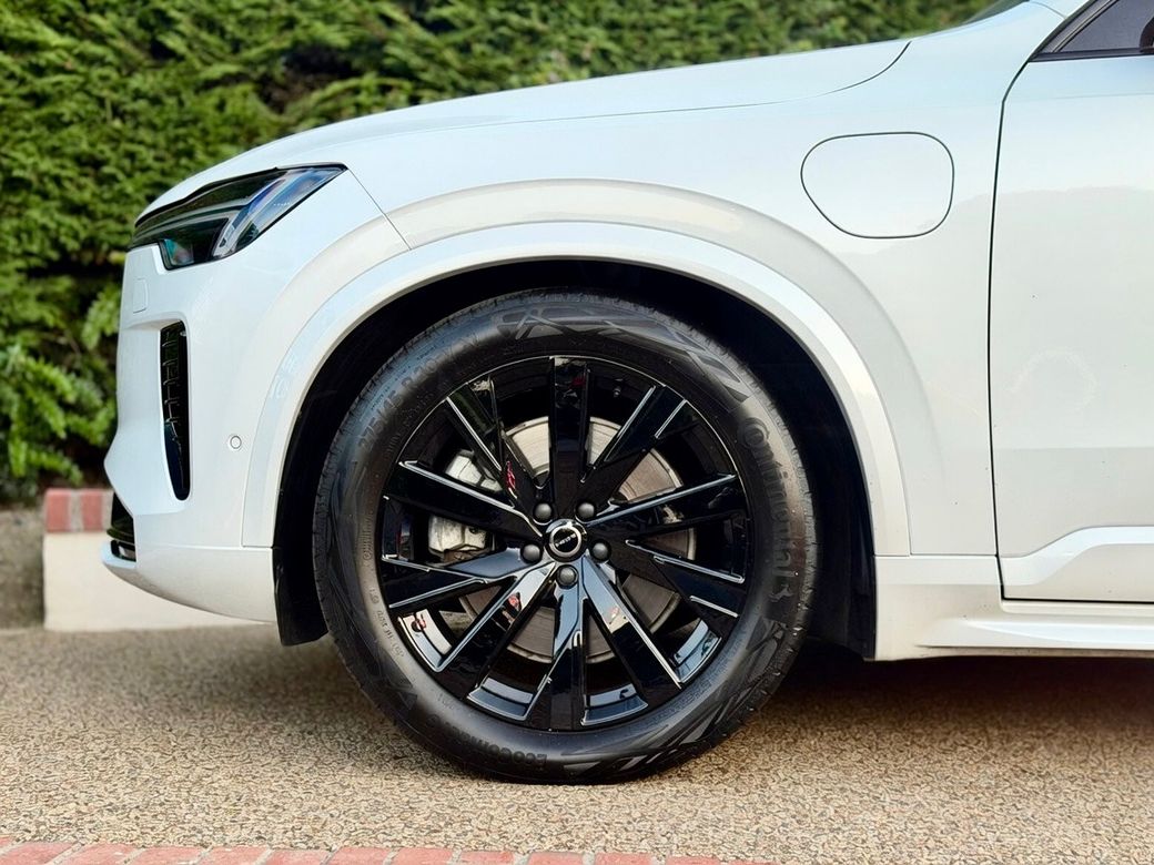 2025 Volvo XC90