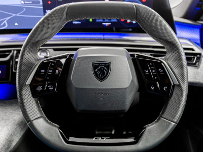2025 Peugeot 5008
