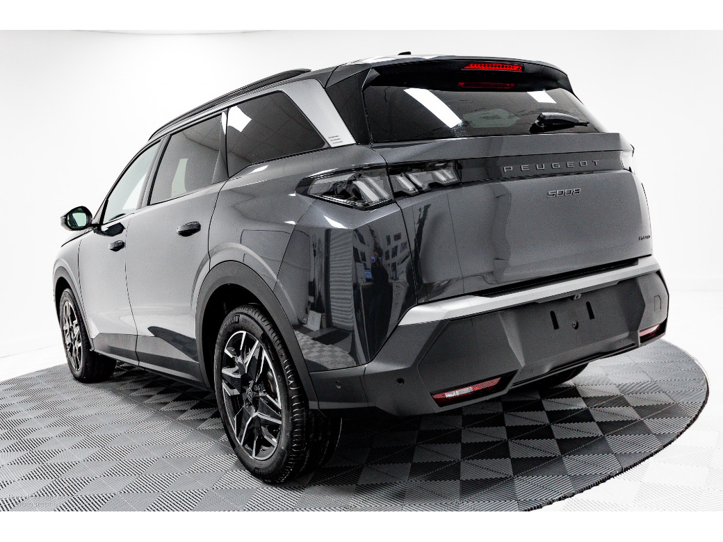 2026 Peugeot 5008