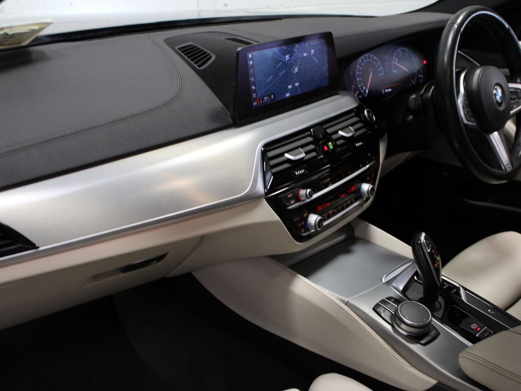 2019 BMW 5 Series