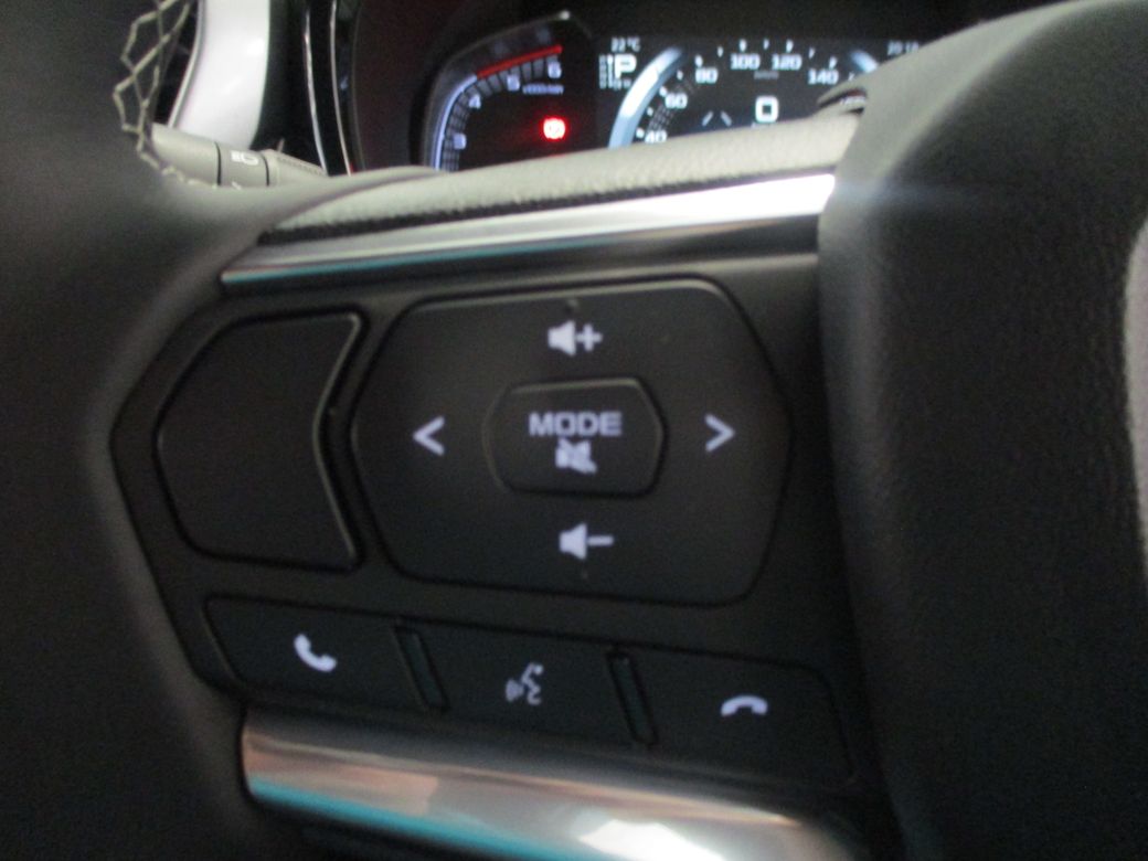 2025 Isuzu D-MAX