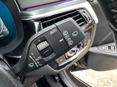 2021 BMW 530