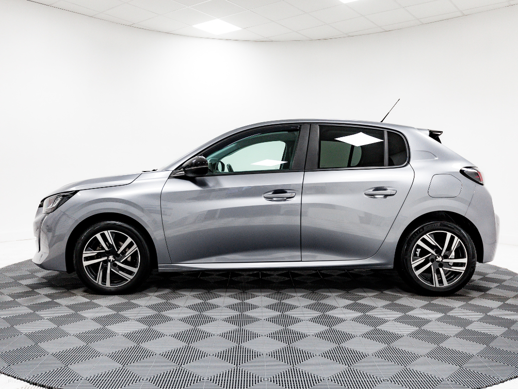 2023 Peugeot 208