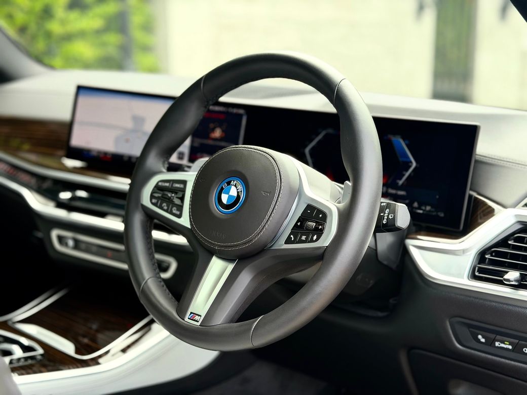 2025 BMW X5