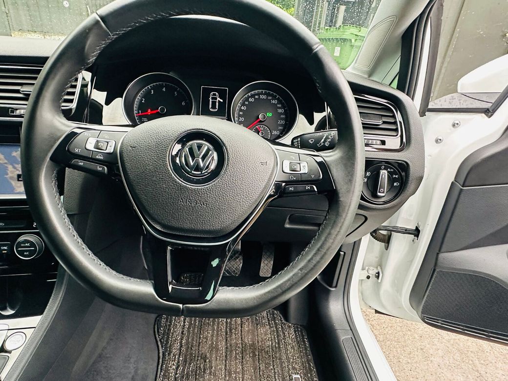 2016 Volkswagen Golf