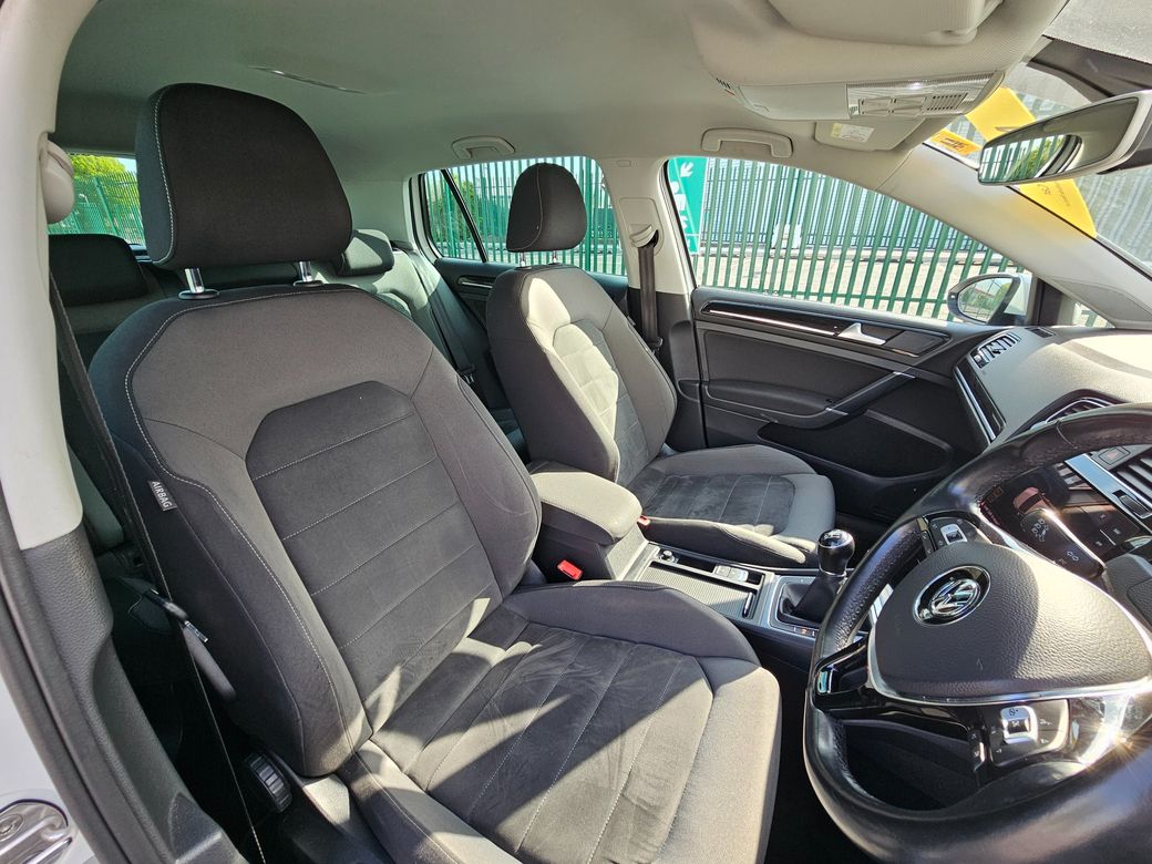 2019 Volkswagen Golf