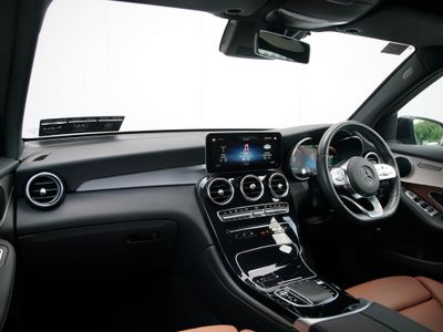 2023 Mercedes-Benz GLC Class