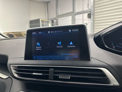 2018 Peugeot 3008