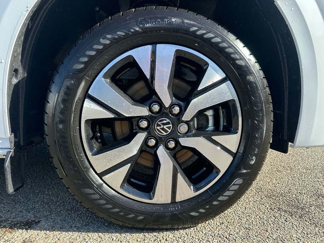 2025 Volkswagen Transporter