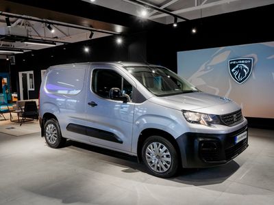 2023 Peugeot Partner