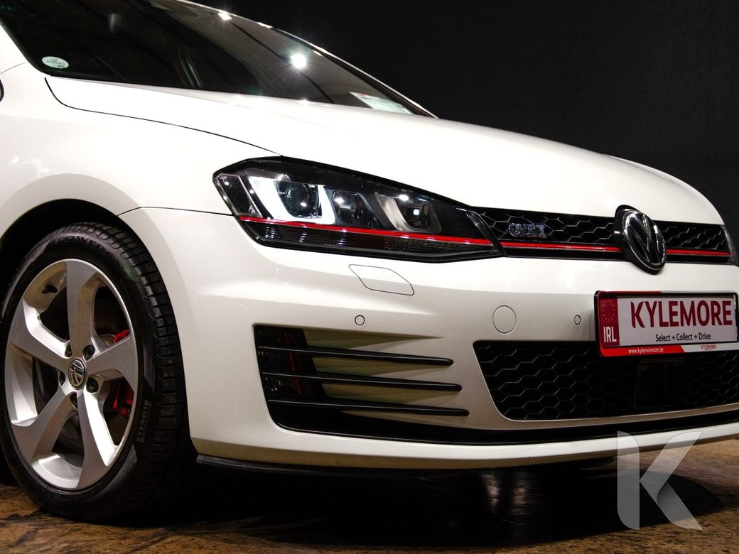 2016 Volkswagen Golf