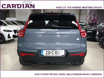 2023 Volvo XC40
