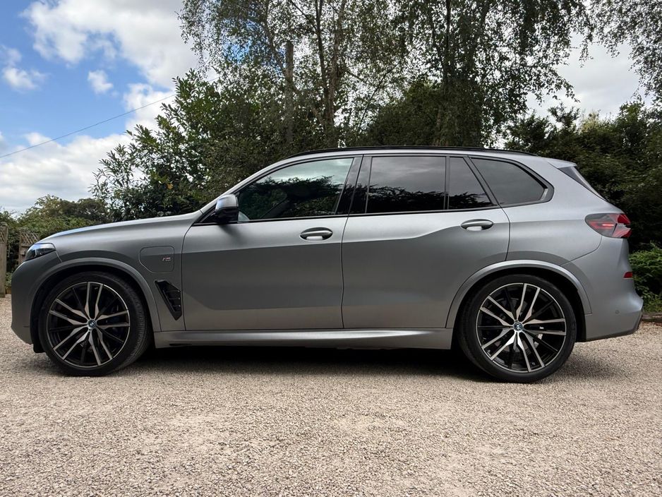 2025 BMW X5