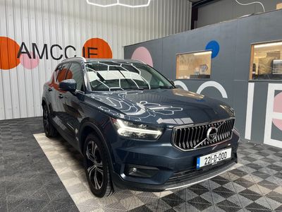 2022 Volvo XC40