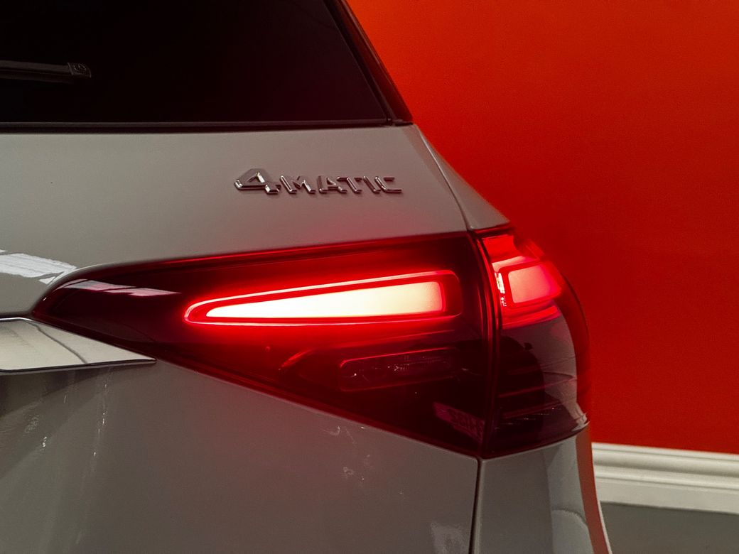 2025 Mercedes-Benz GLE Class