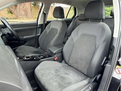 2023 Volkswagen Golf