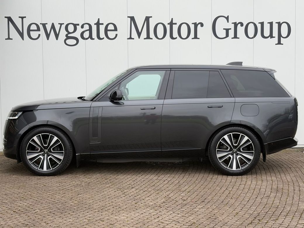 2025 Land Rover Range Rover