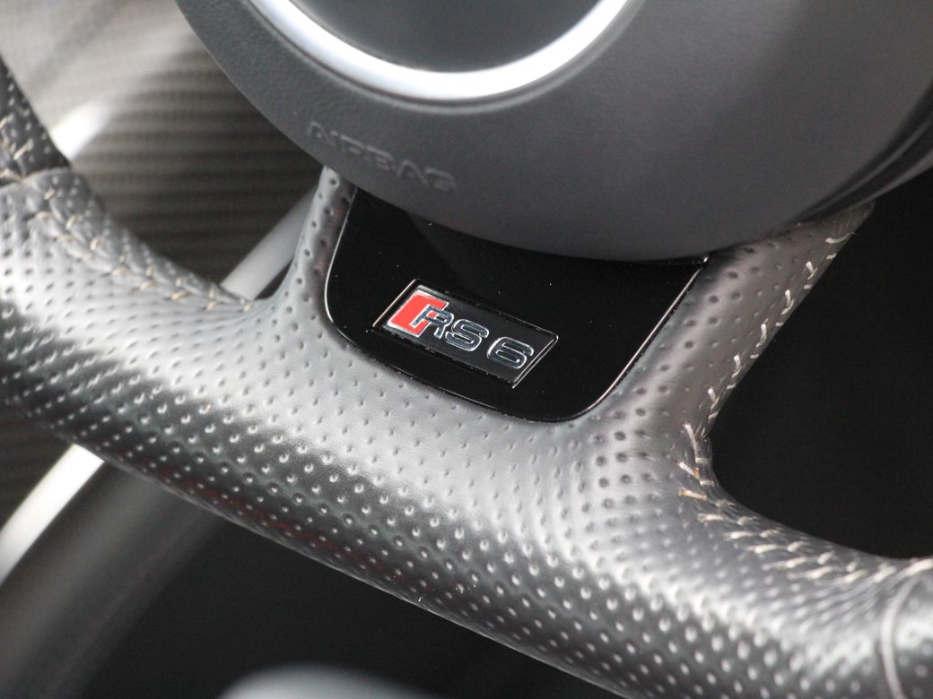 2016 Audi RS6
