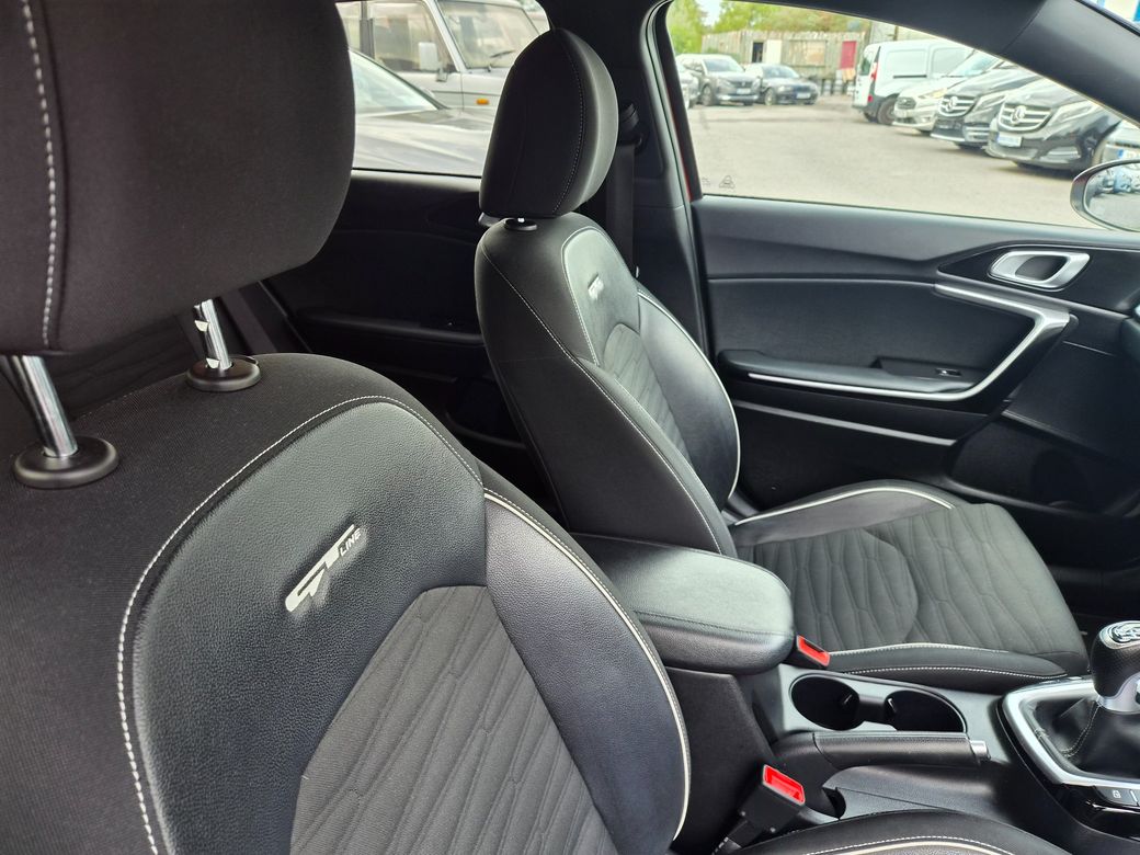 2022 Kia Ceed