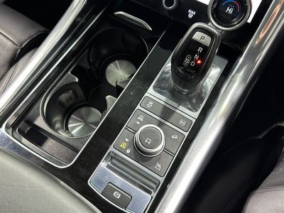 2020 Land Rover Range Rover Sport