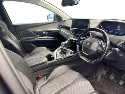 2022 Peugeot 5008