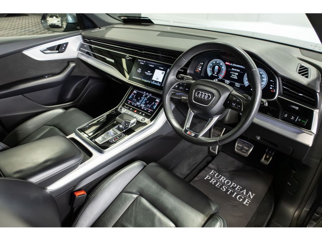 2021 Audi Q8