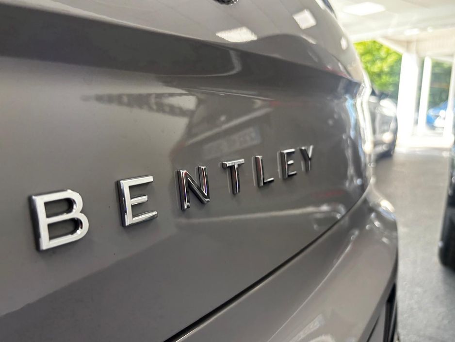 2024 Bentley Flying Spur