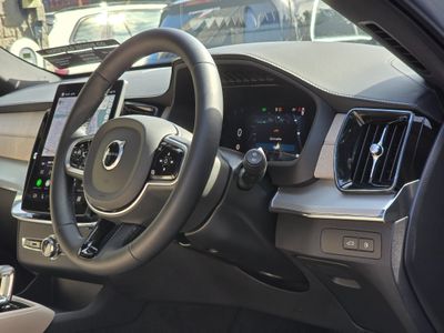 2025 Volvo XC90