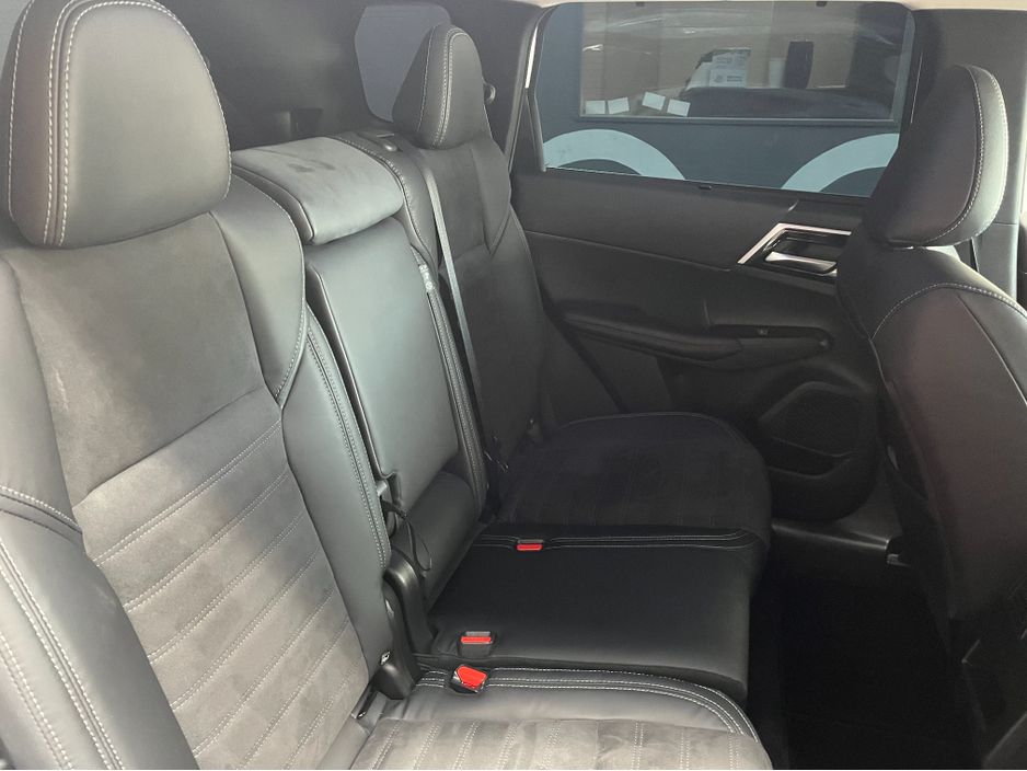 2023 Mitsubishi Outlander