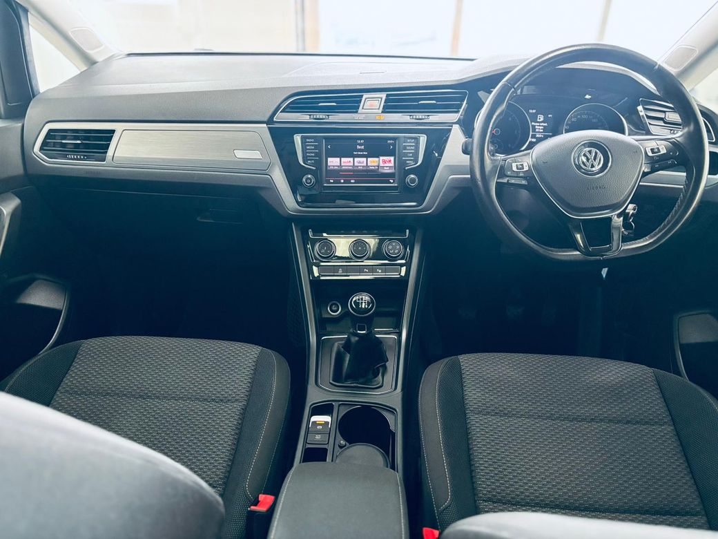 2016 Volkswagen Touran