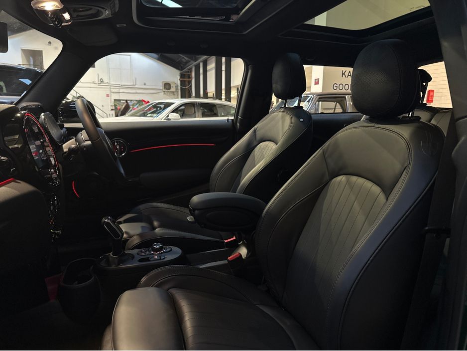 2024 Mini Hatch