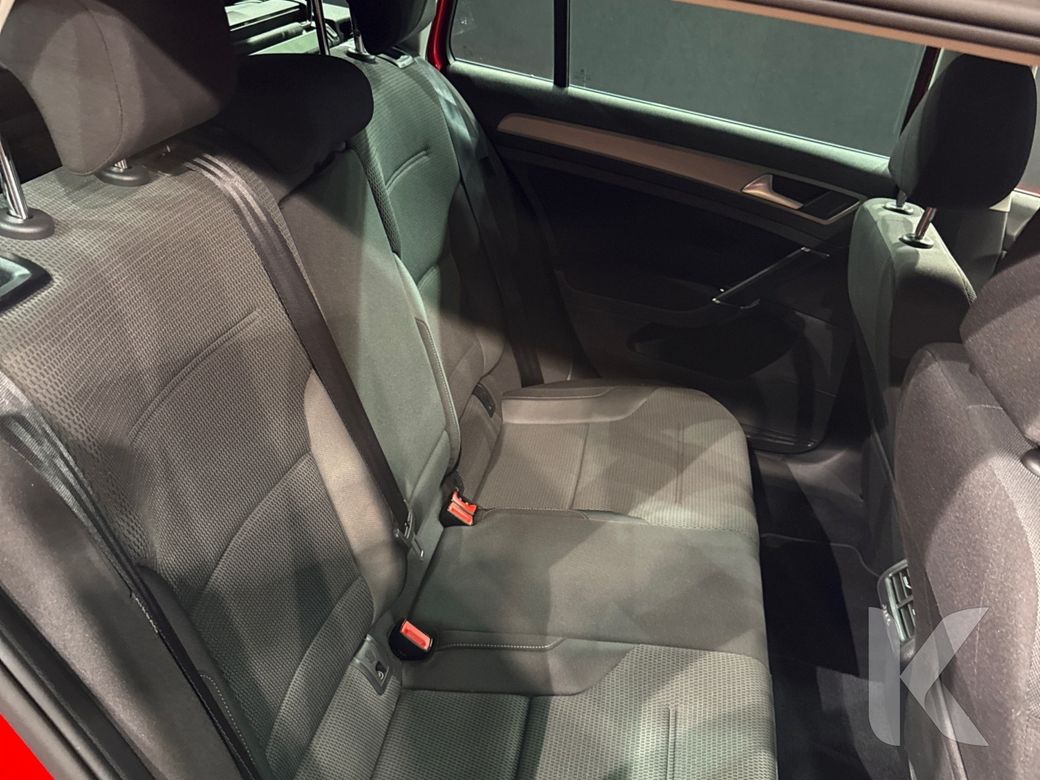 2016 Volkswagen Golf