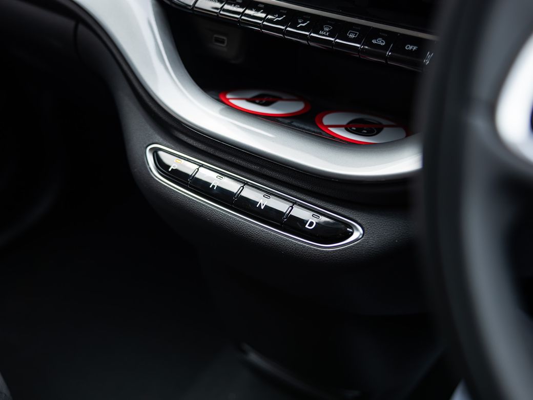 2025 Fiat 500e